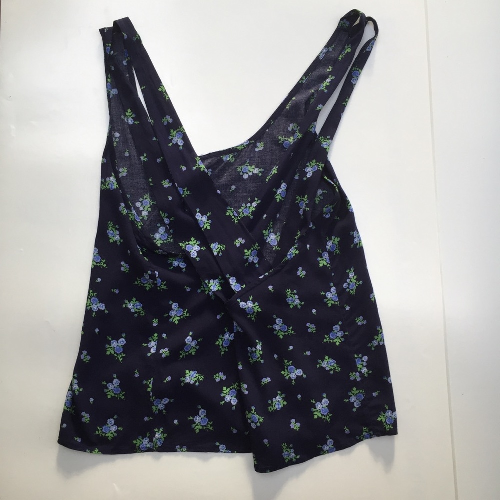 ☀️Forever 21 Navy Floral Print Cross Back Tank Top Large